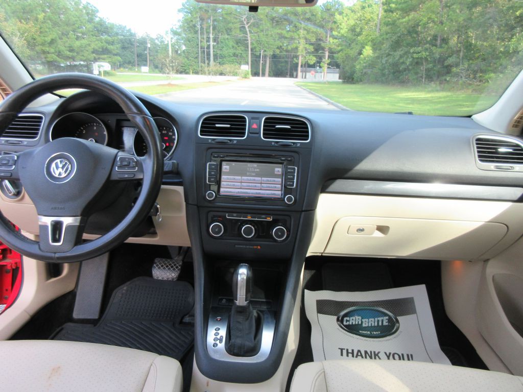 2011 Volkswagen Jetta Image 12