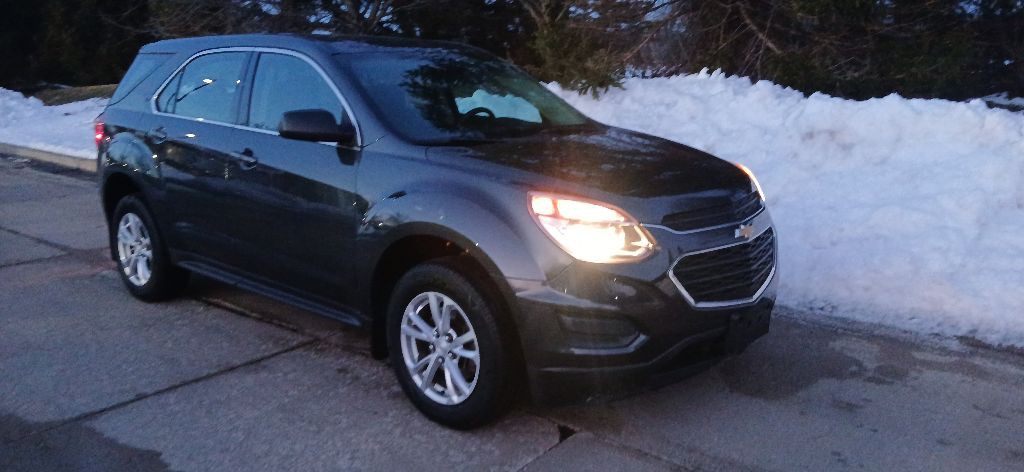 2017 Chevrolet Equinox Image 11