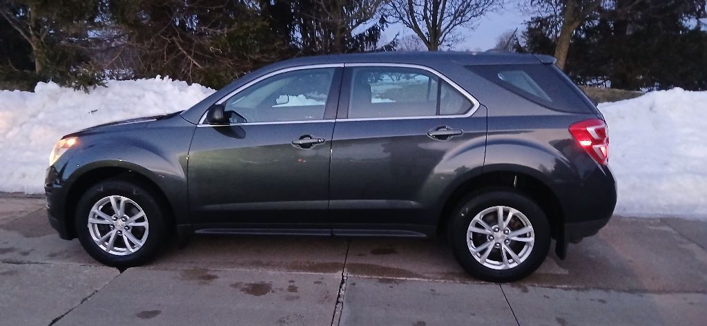 2017 Chevrolet Equinox Image 28