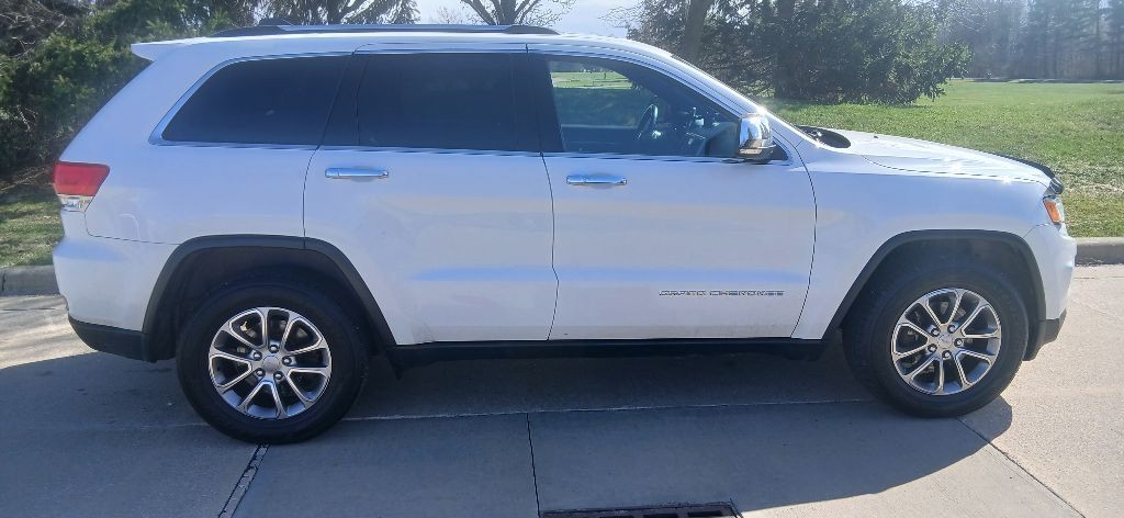 2016 Jeep Grand Cherokee Image 12