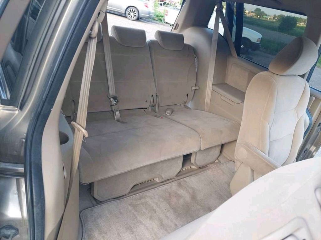 2005 Honda Odyssey Image 11