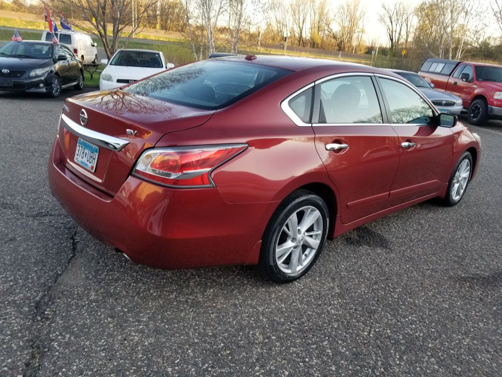 2015 Nissan Altima Image 5