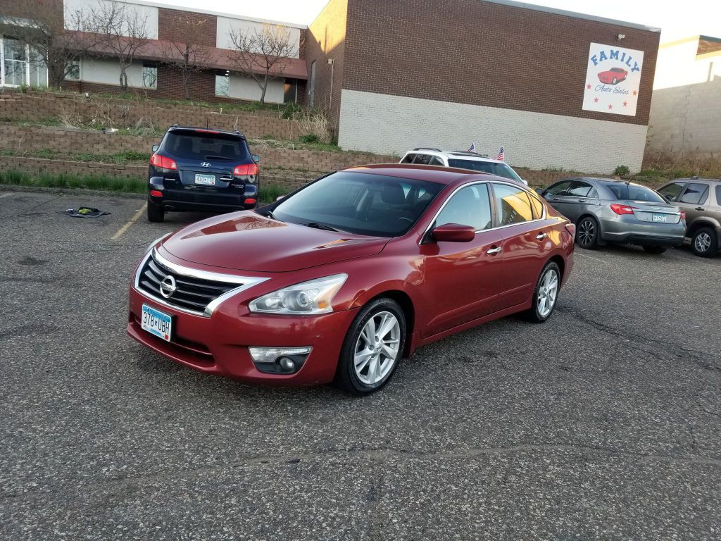 2015 Nissan Altima Image 16