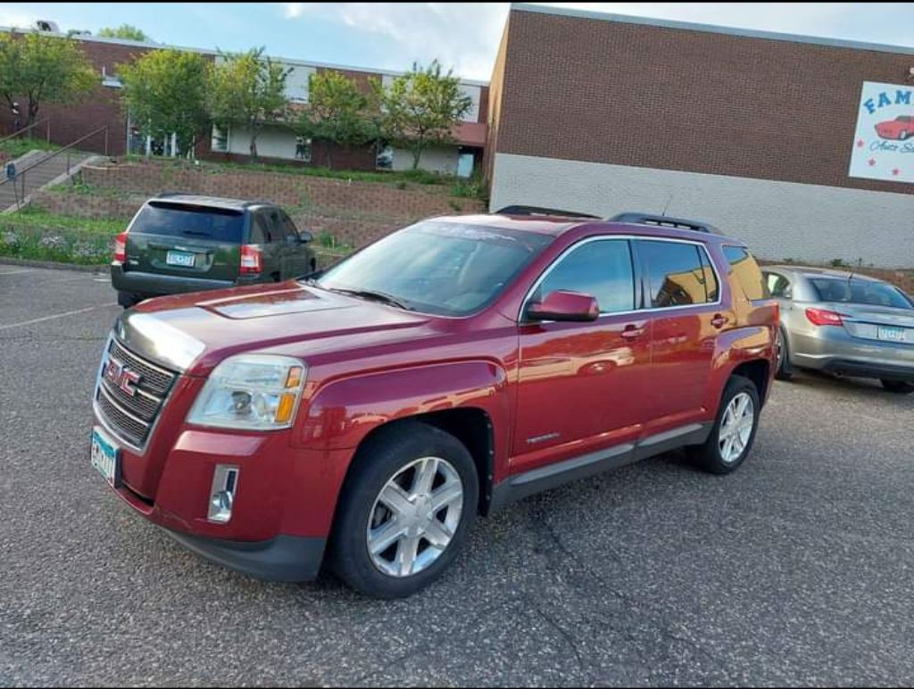 2011 GMC Terrain Image 3