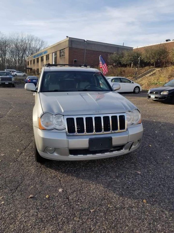2008 Jeep Grand Cherokee Image 2