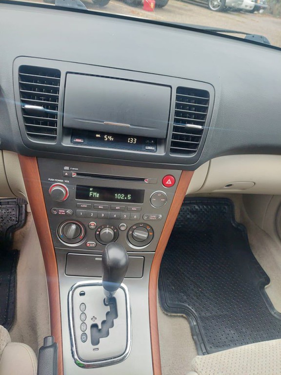 2006 Subaru Legacy Image 9