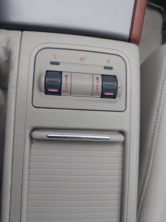 2006 Subaru Legacy Image 10
