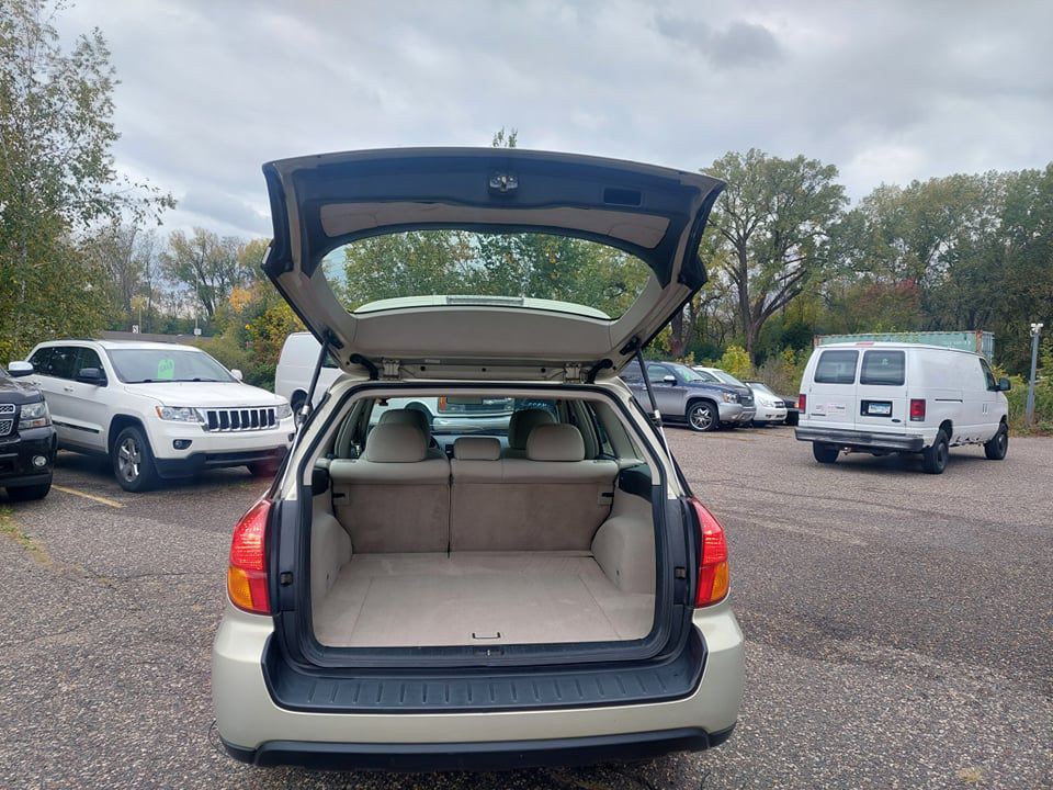 2006 Subaru Legacy Image 12