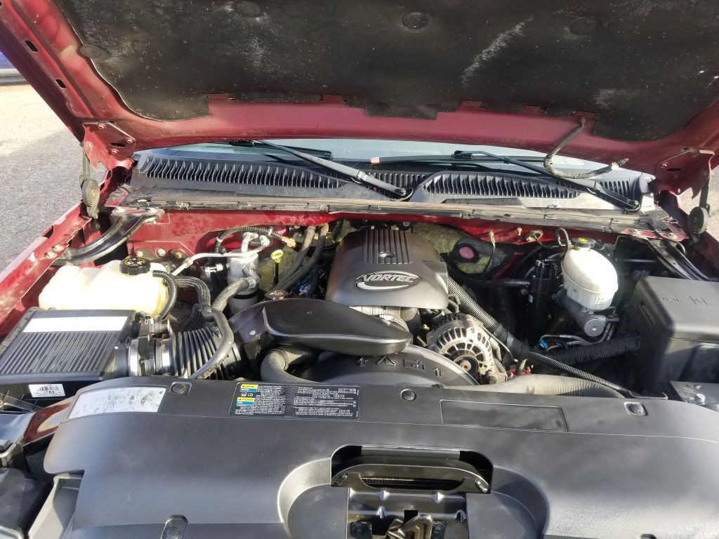 2004 Chevrolet Silverado 1500 Image 3