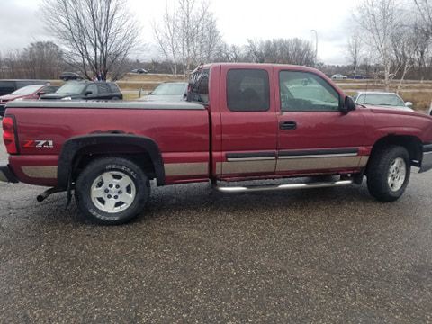 2004 Chevrolet Silverado 1500 Image 17