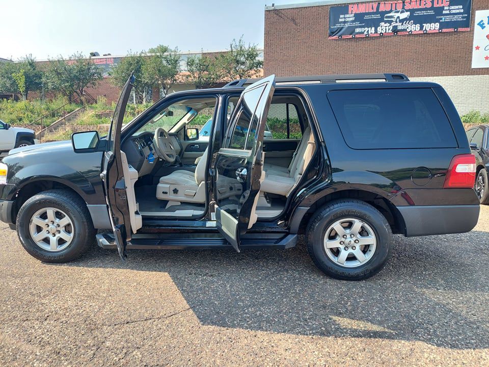 2007 Ford Expedition Image 3
