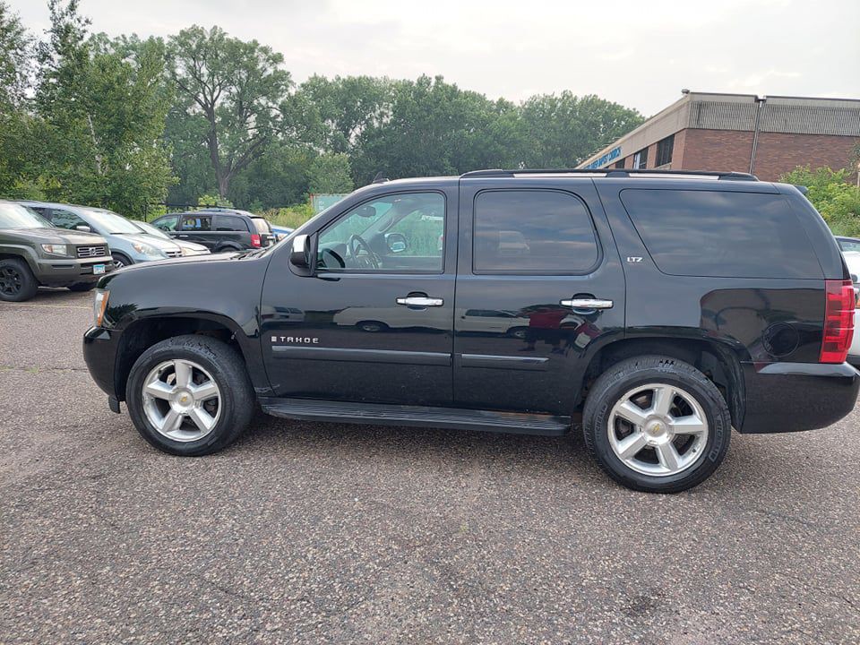 2008 Chevrolet Tahoe Image 21