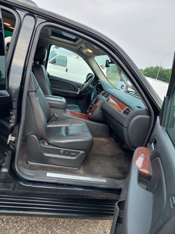 2008 Chevrolet Tahoe Image 26