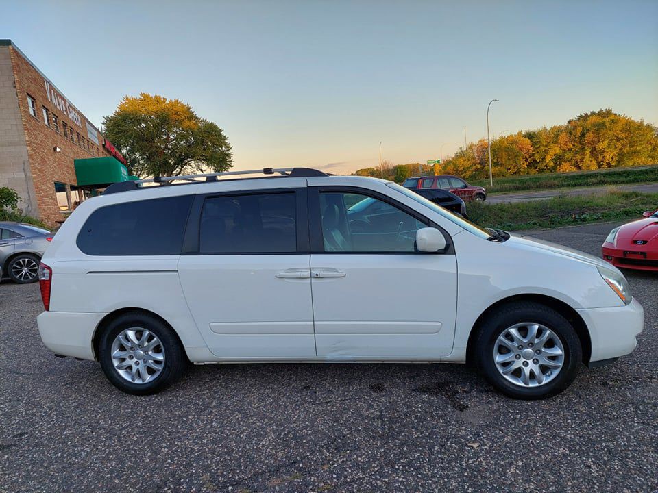 2007 Kia Sedona Image 4