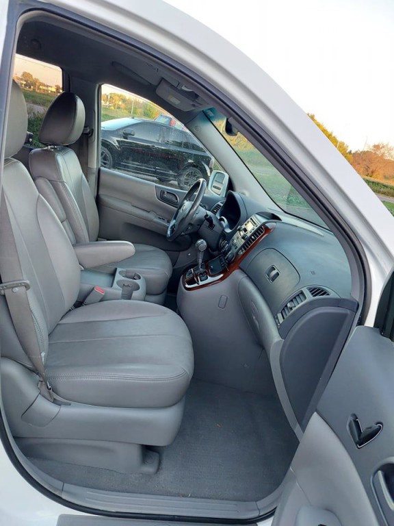 2007 Kia Sedona Image 16