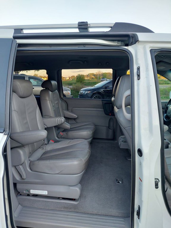 2007 Kia Sedona Image 17