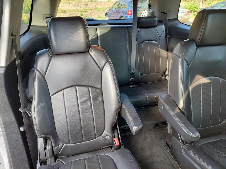 2013 GMC Acadia Image 11