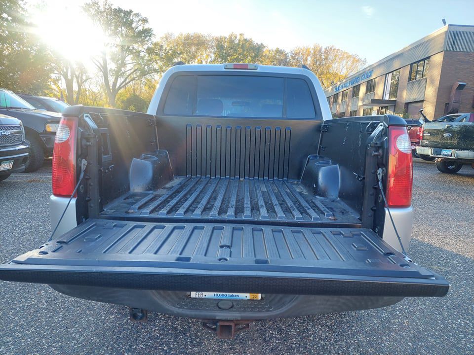 2005 Ford Explorer Image 18