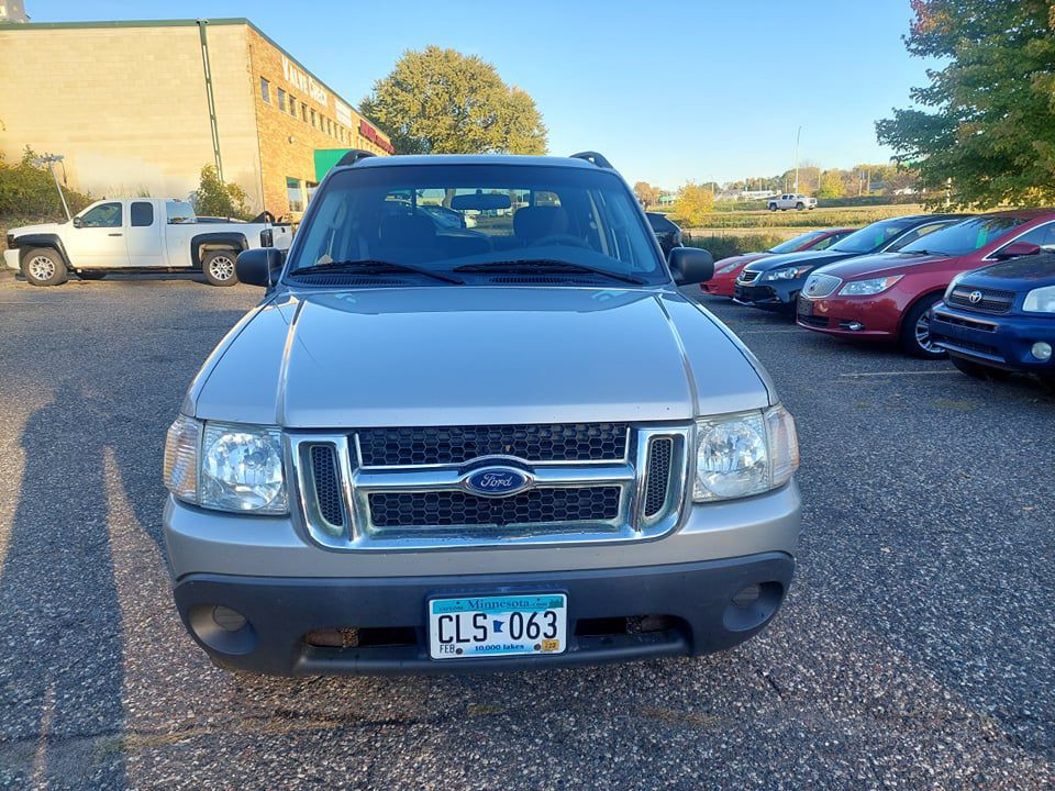 2005 Ford Explorer Image 25