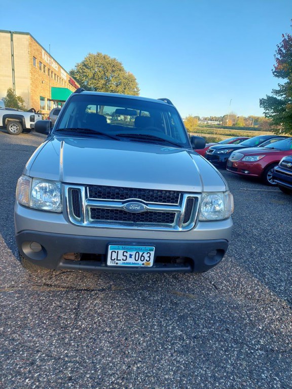 2005 Ford Explorer Image 26