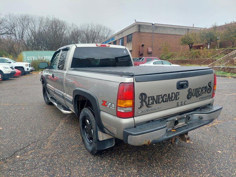 2002 Chevrolet Silverado 1500 Image 18