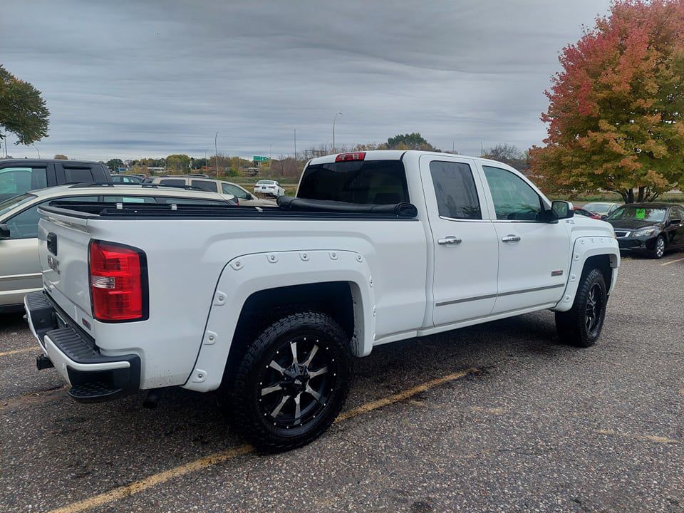 2014 GMC Sierra Image 16