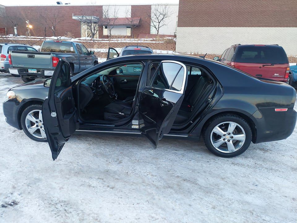 2010 Chevrolet Malibu Image 6