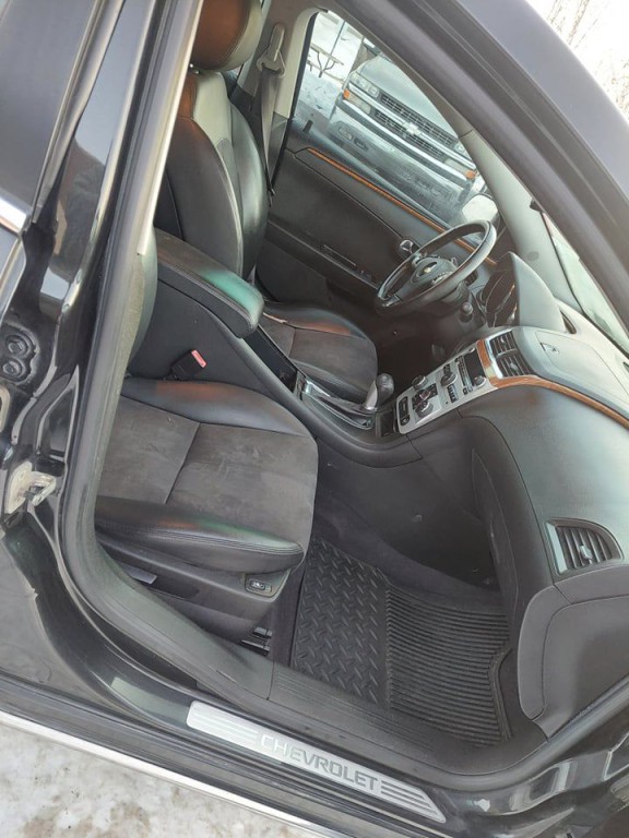 2010 Chevrolet Malibu Image 8
