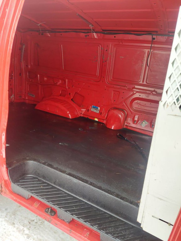 2006 Ford Econoline Image 5