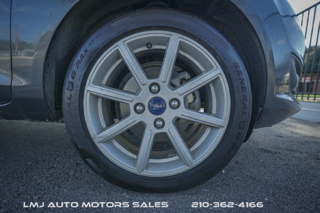 2019 Ford Fiesta Image 35