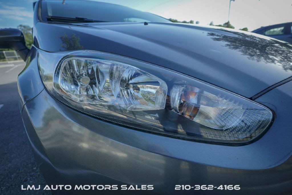 2019 Ford Fiesta Image 36