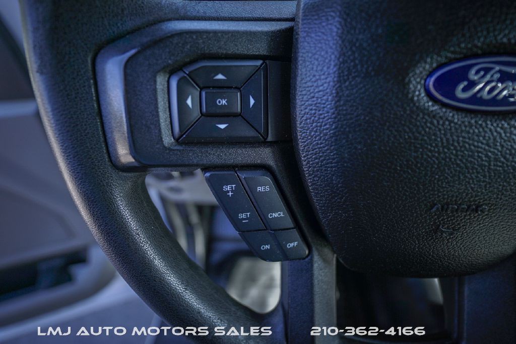 2017 Ford F-150 Image 19