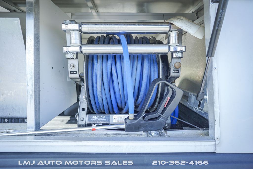 2017 Ford F-150 Image 34
