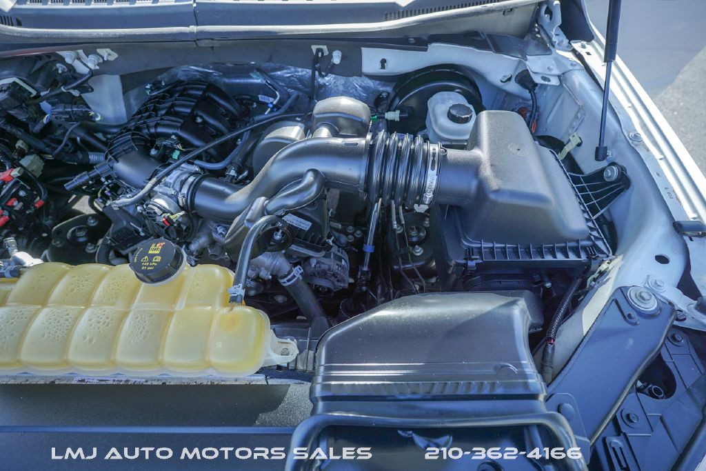 2017 Ford F-150 Image 39