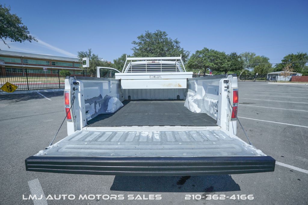 2011 Ford F-150 Image 12