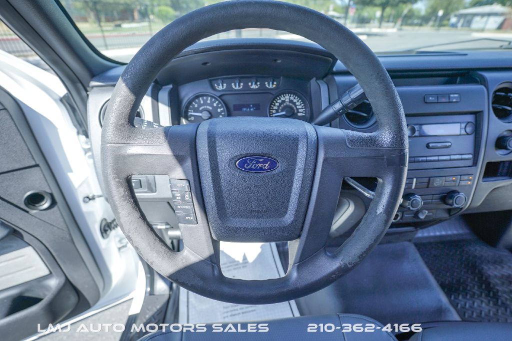 2011 Ford F-150 Image 17