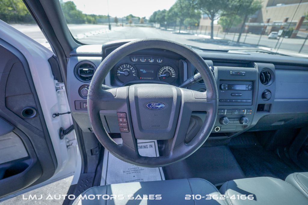 2011 Ford F-150 Image 17