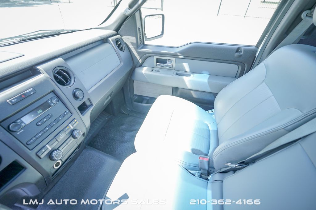 2011 Ford F-150 Image 22