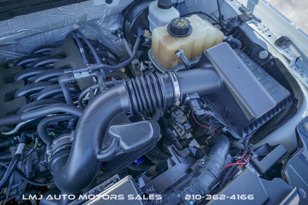 2011 Ford F-150 Image 28