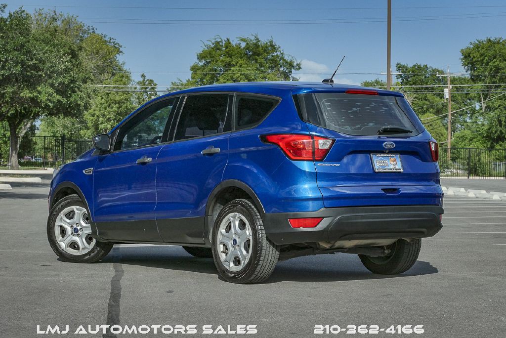 2019 Ford Escape Image 5