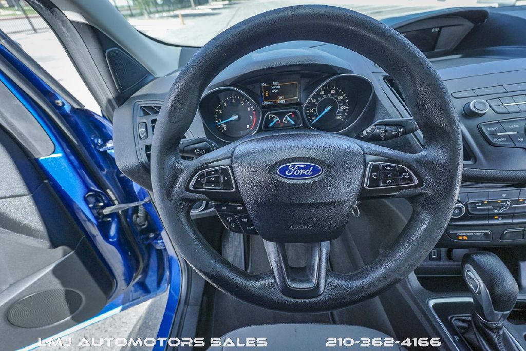 2019 Ford Escape Image 10