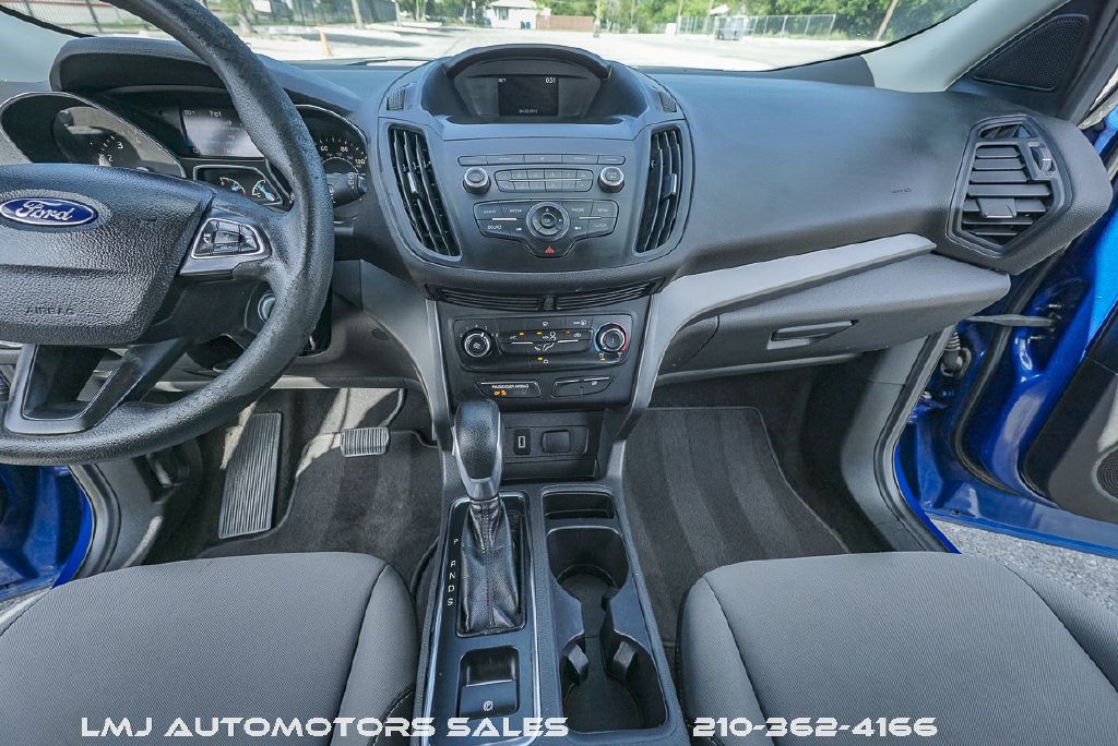 2019 Ford Escape Image 17