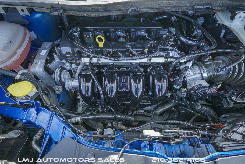 2019 Ford Escape Image 30