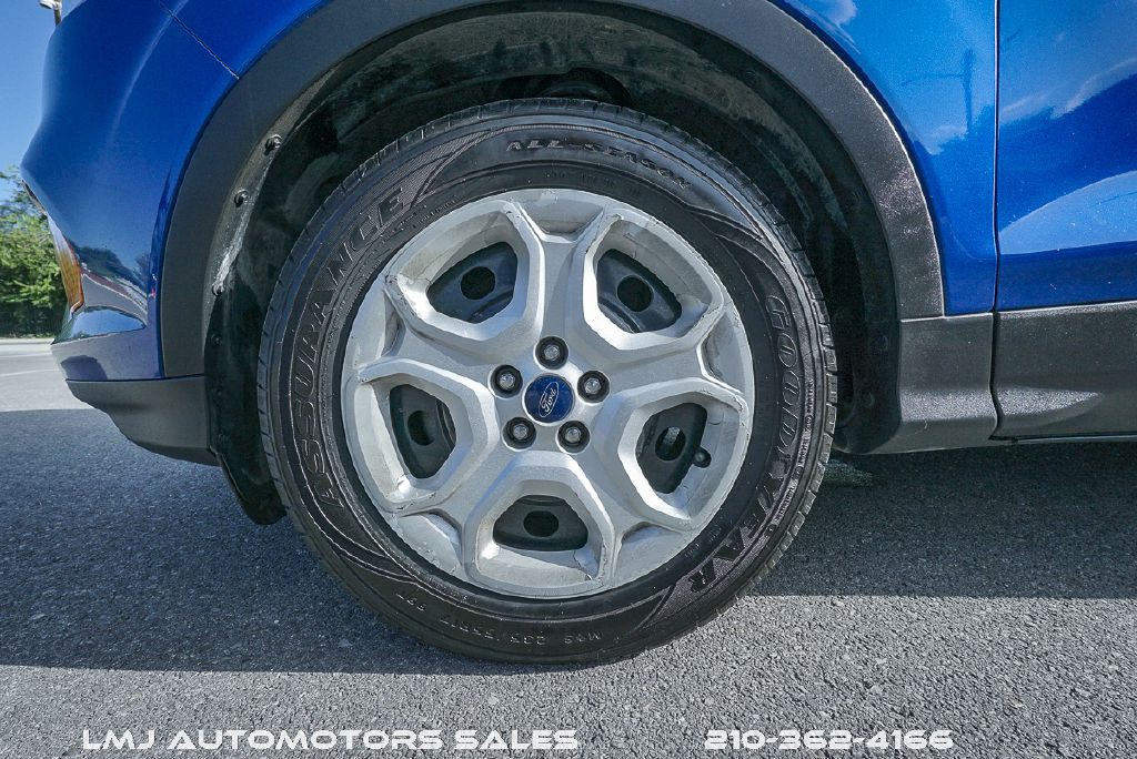 2019 Ford Escape Image 33