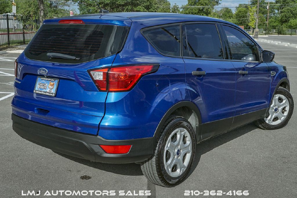 2019 Ford Escape Image 42