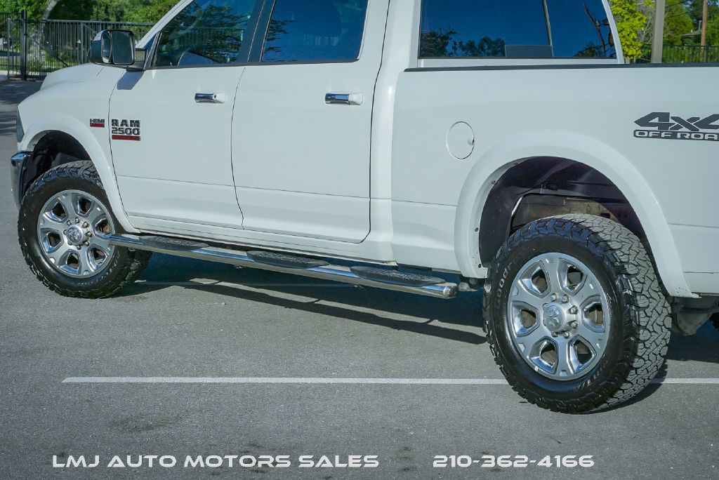 2017 RAM 2500 Image 10