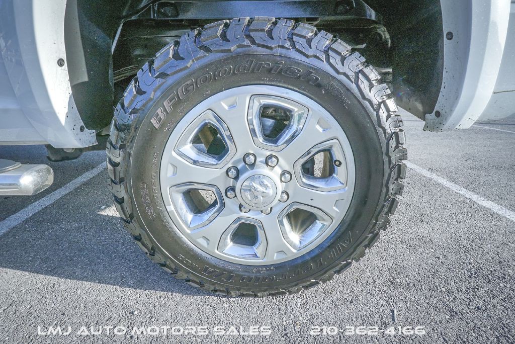 2017 RAM 2500 Image 35