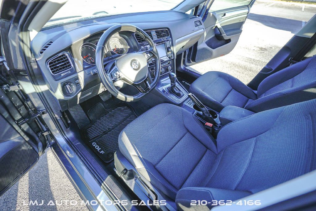 2019 Volkswagen Golf Image 14