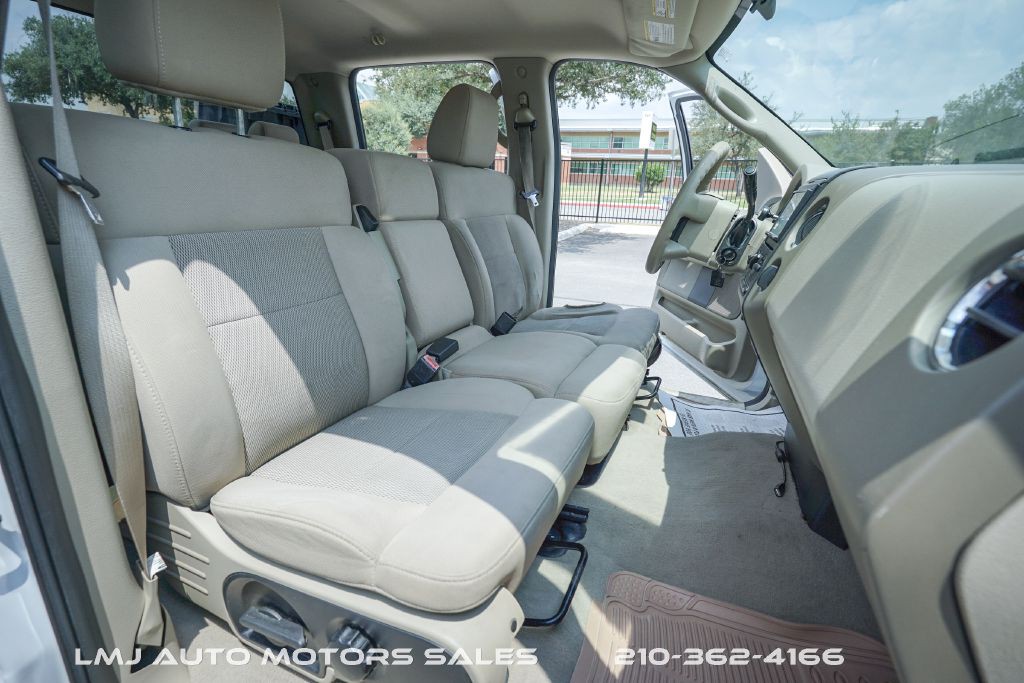 2005 Ford F-150 Image 37