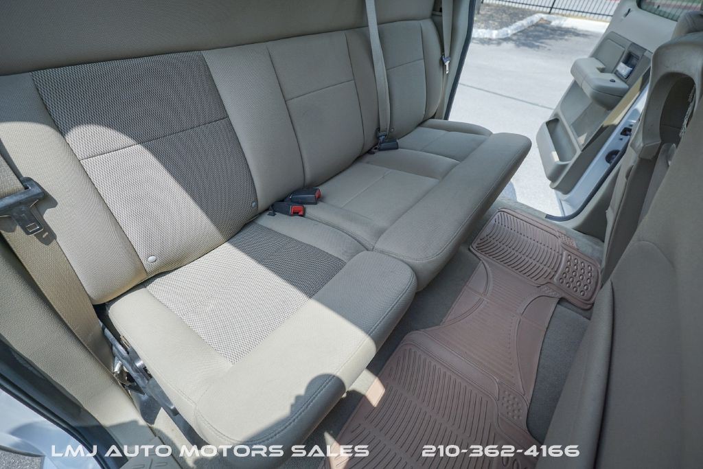 2005 Ford F-150 Image 39